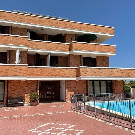 Villa Alba 페르모 외부 사진